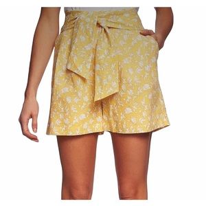 CeCe Linen Blend High Waisted Tie front shorts